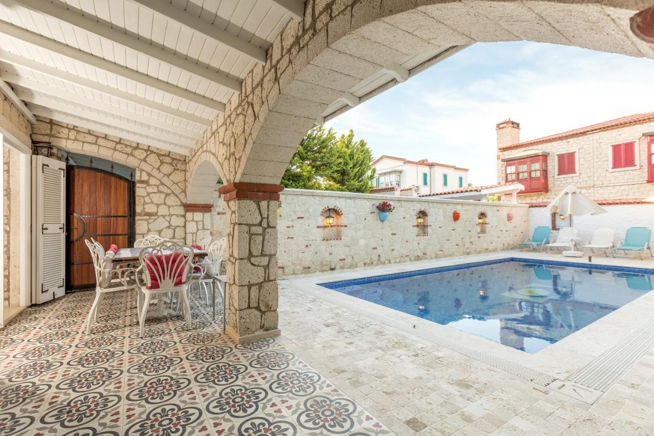 Alaroof Hotel Alacati Exterior photo