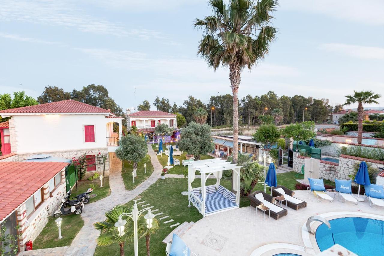 Alaroof Hotel Alacati Exterior photo